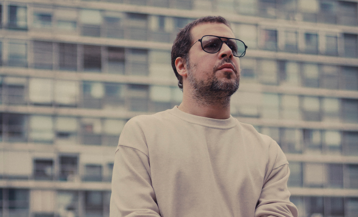 Santi Martínez de El Kuelgue arremete con nuevo álbum solista