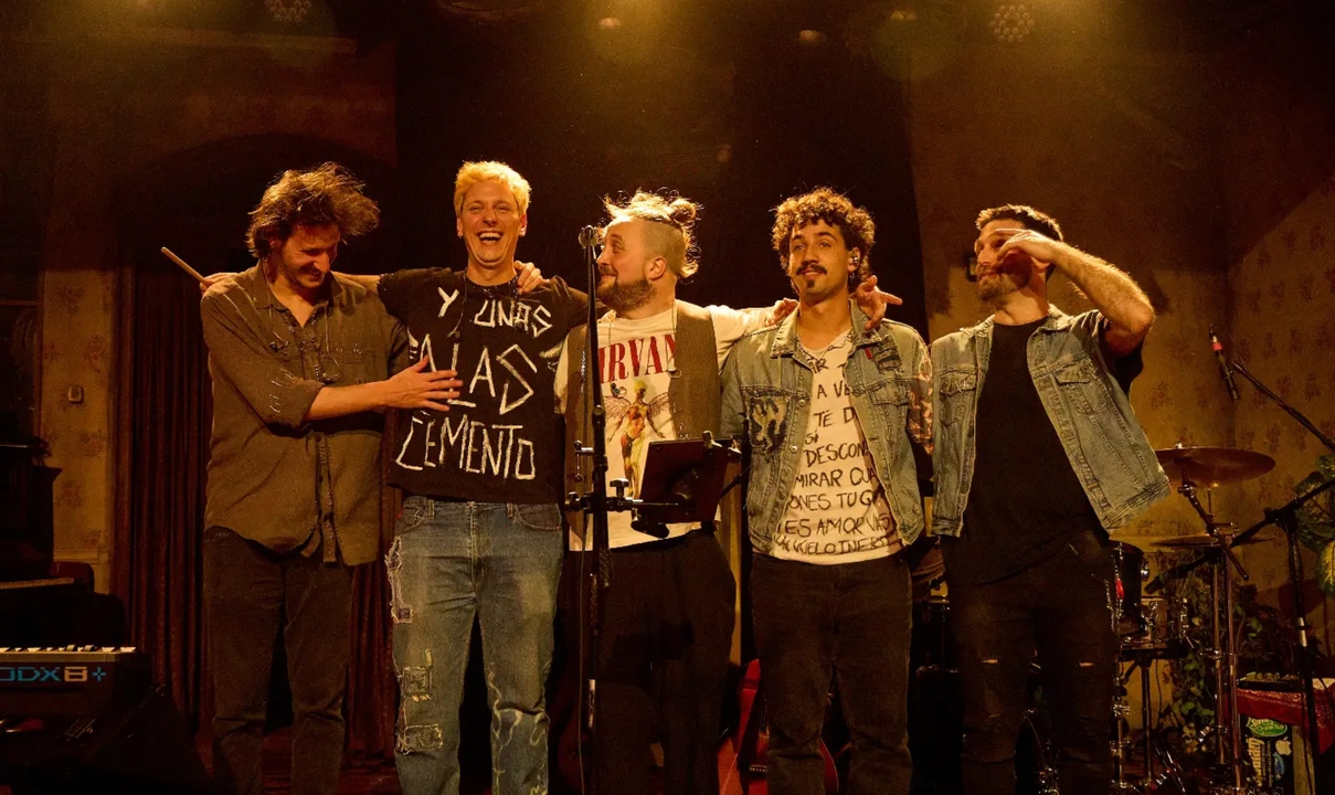 Motel Montpellier expande su universo conceptual con lanzamiento en vivo de “Abeja”