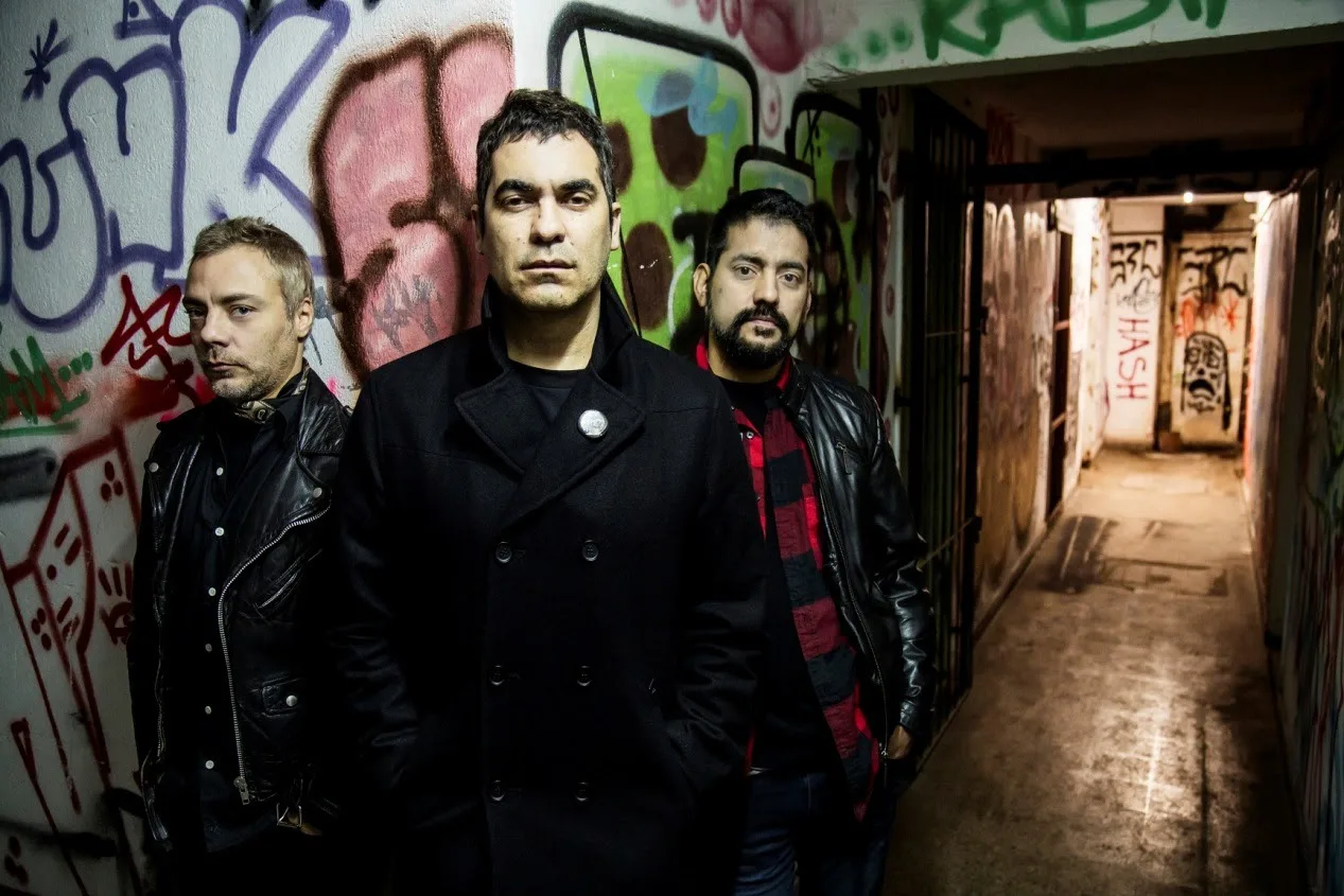 Attaque 77 prepara su primer concierto online para festejar sus 30 años de gloria