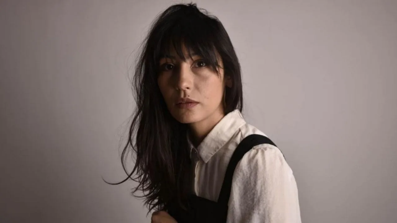 ¡RECIÉN ESTRENADO! Daniela Spalla dejó bellísima versión acústica de “Bailando Lentos”