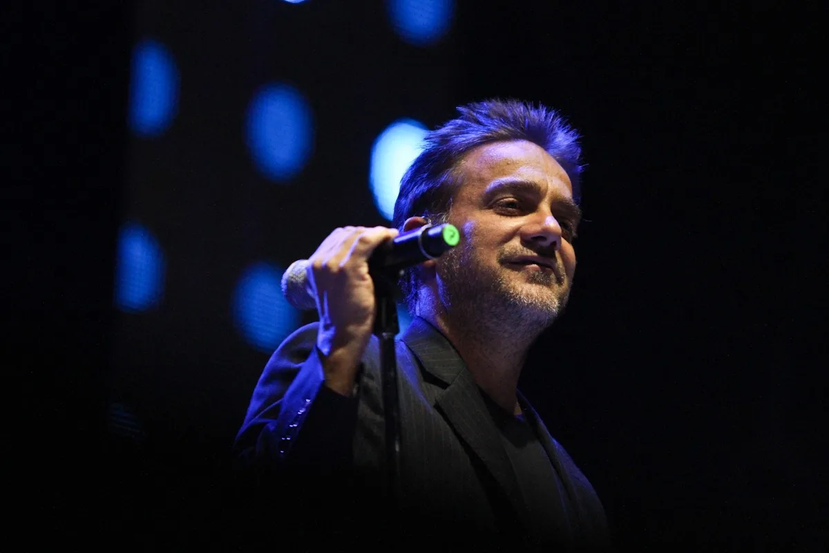 Maestro: Vicentico regaló un concierto por streaming de lujo
