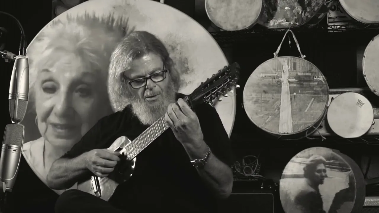 Gustavo Santaolalla estrenó un emocionante nuevo video de “Iguazú”