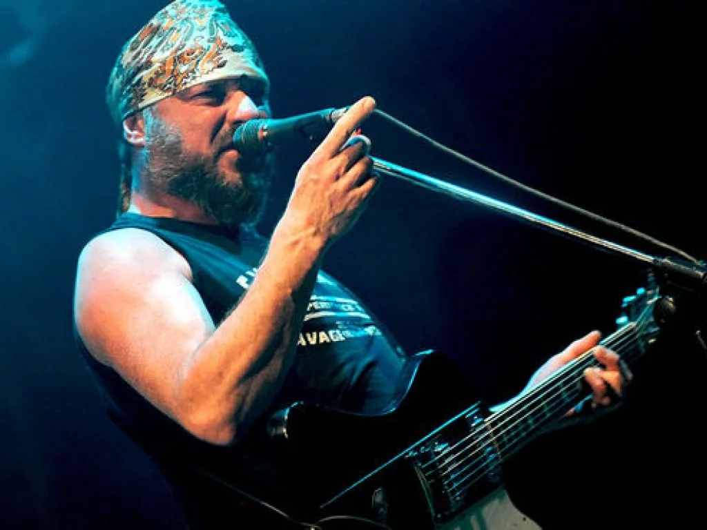 La Renga dejó una mágica tocada en vivo del tema “Mujer del Caleidoscopio”