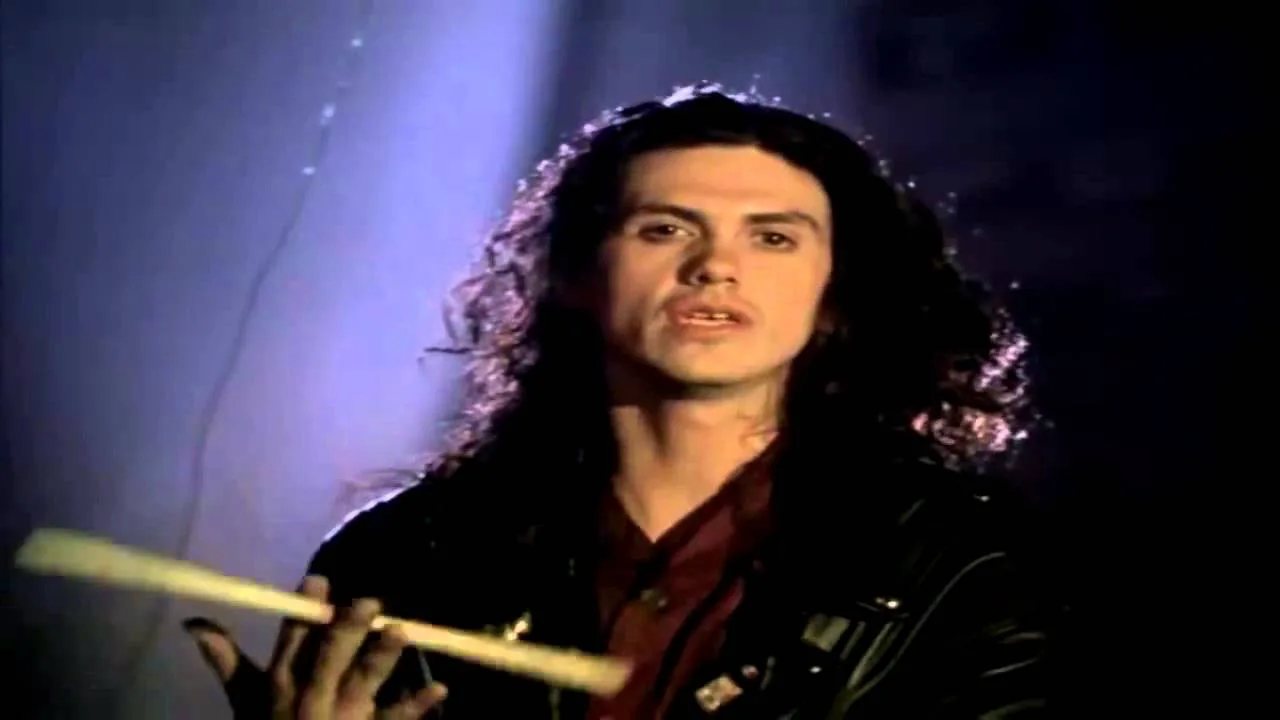 Una leyenda viviente: 3 conciertos para celebrar en su día a Saúl Hernández, líder de Caifanes