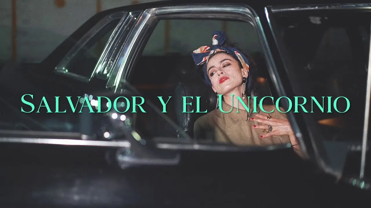 Salvador y El Unicornio lanzó una gran canción que viene con un videoclip totalmente retro