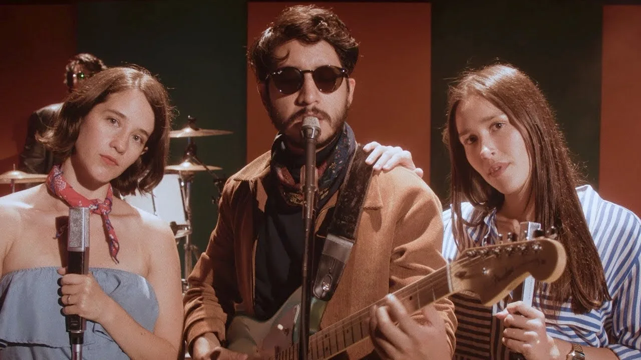 Little Jesus, Ximena Sariñana y Elsa y Elmar se unen en “Se fue”