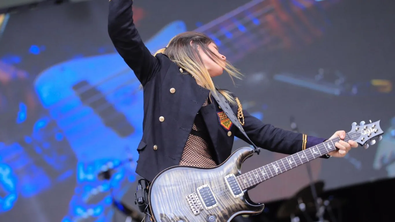 Top 10 de solistas y bandas comandadas por mujeres que están llamando la atención del mundo