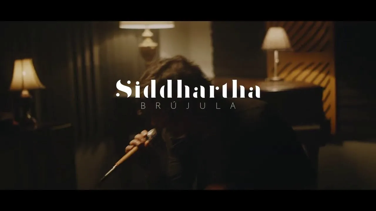 Siddhartha estrenó el videoclip de “Brújula” y realmente parece una película