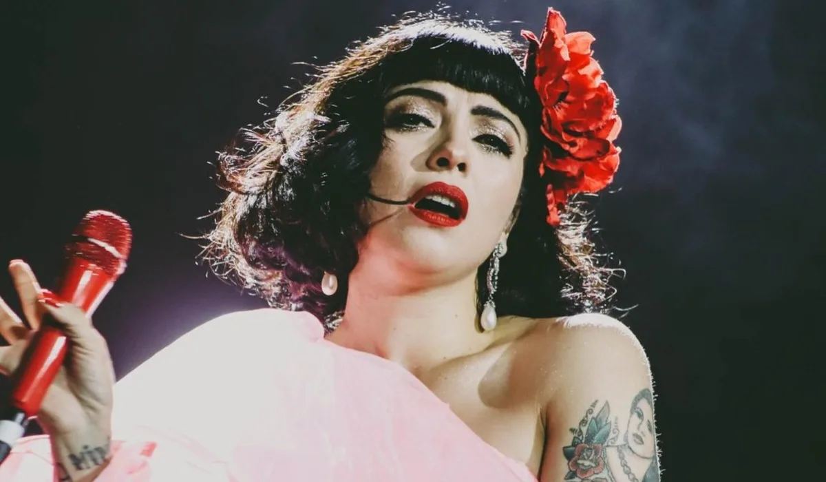 Mon Laferte lanzó su sexto y sentido álbum