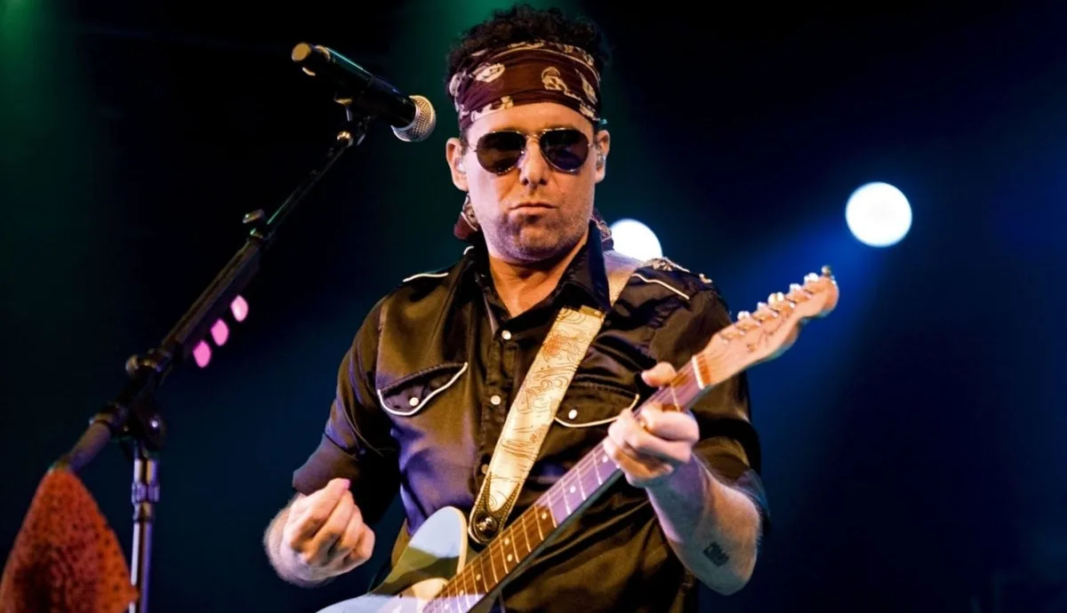 Calamaro: "Un buen rockero desprecia la disciplina, el éxito y el dinero"