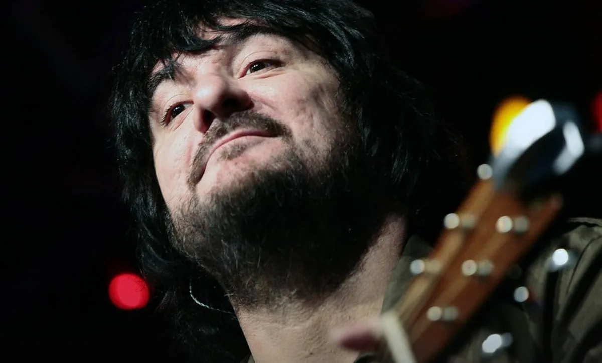Álvaro Henríquez: 52 años cumple el vocalista de Los Tres