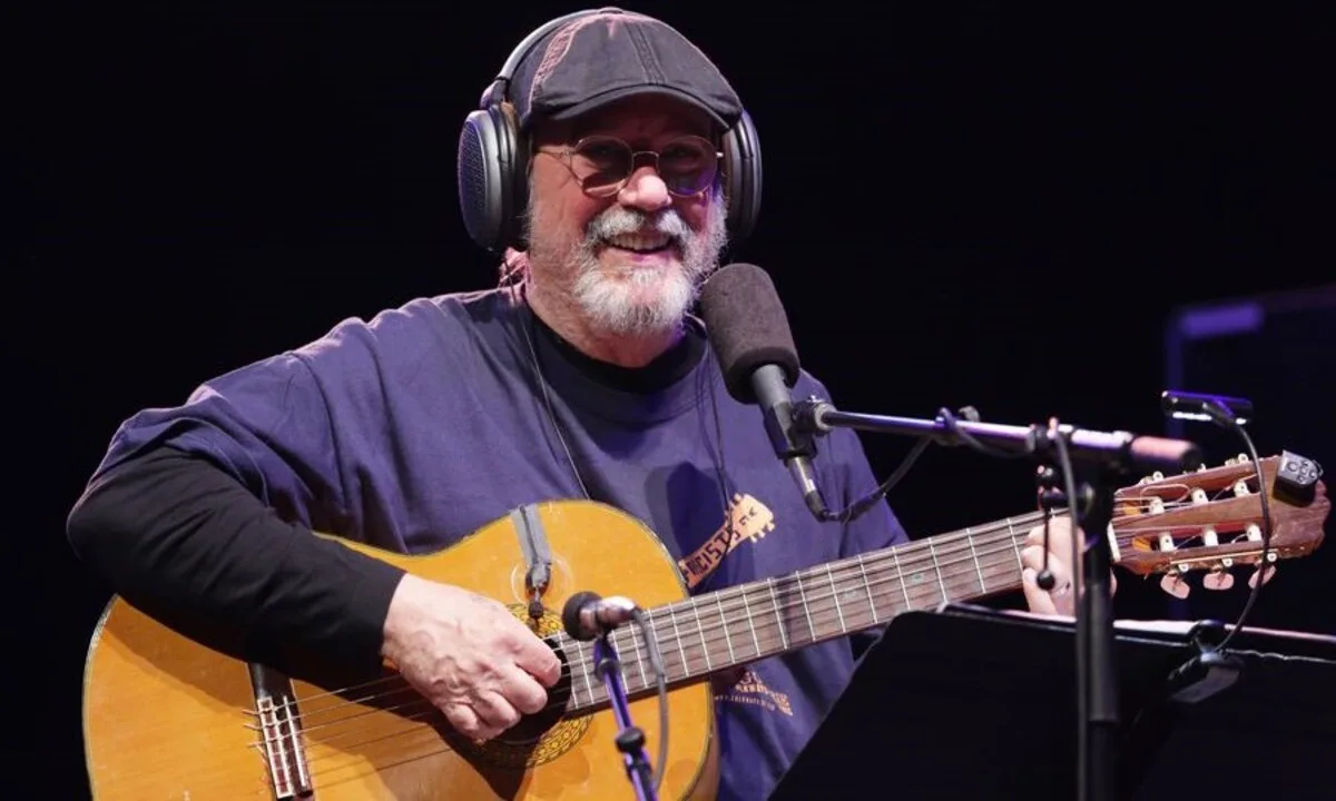 Silvio Rodríguez y Diákara estrenan disco épico de 1991 con documental