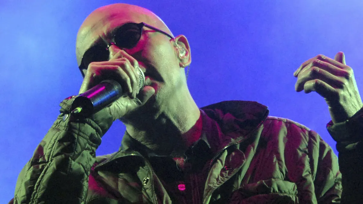 Indio Solari estrenó 3 canciones inéditas en su canal de Youtube