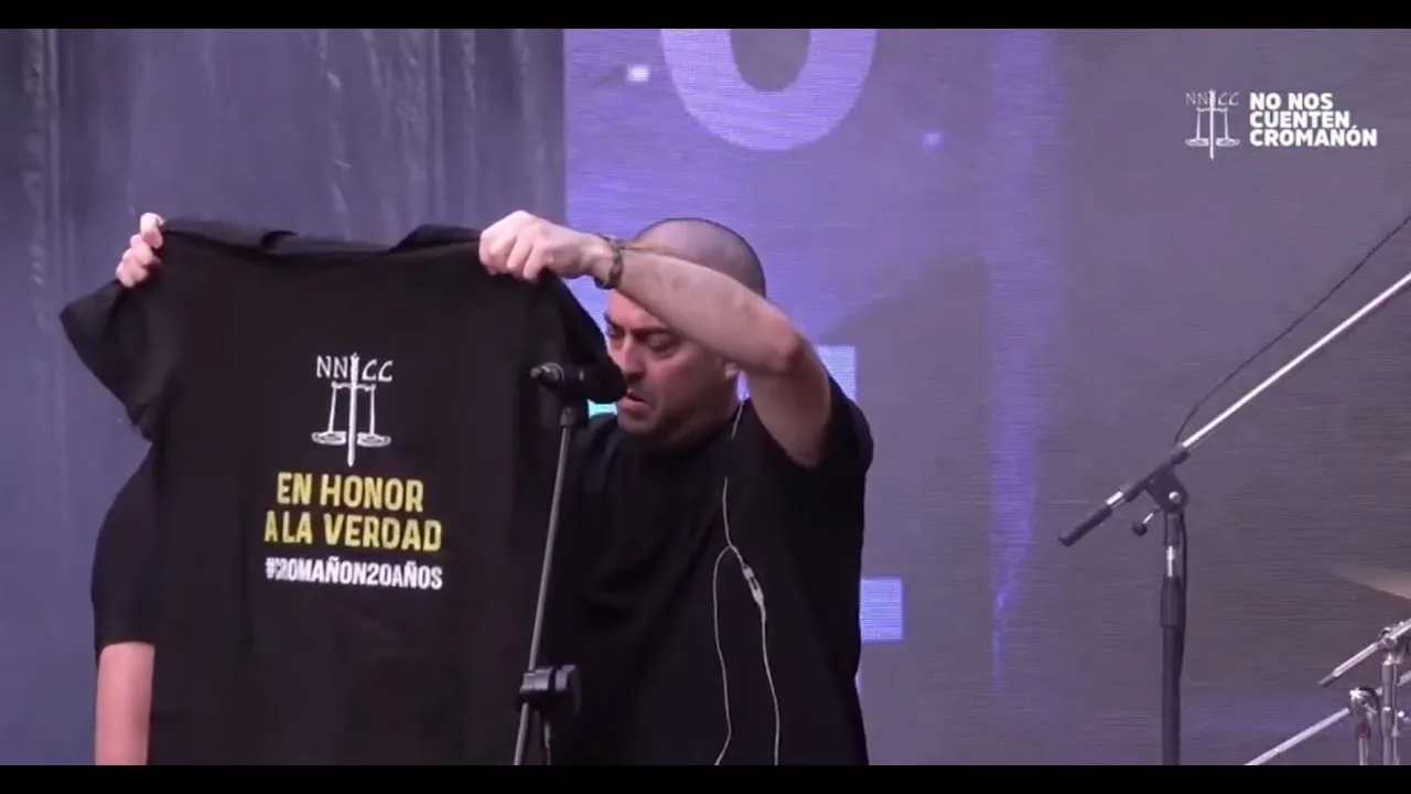 Pato Fontanet y Don Osvaldo protagonizan emotivo concierto a 20 años de la Tragedia de Cromañón