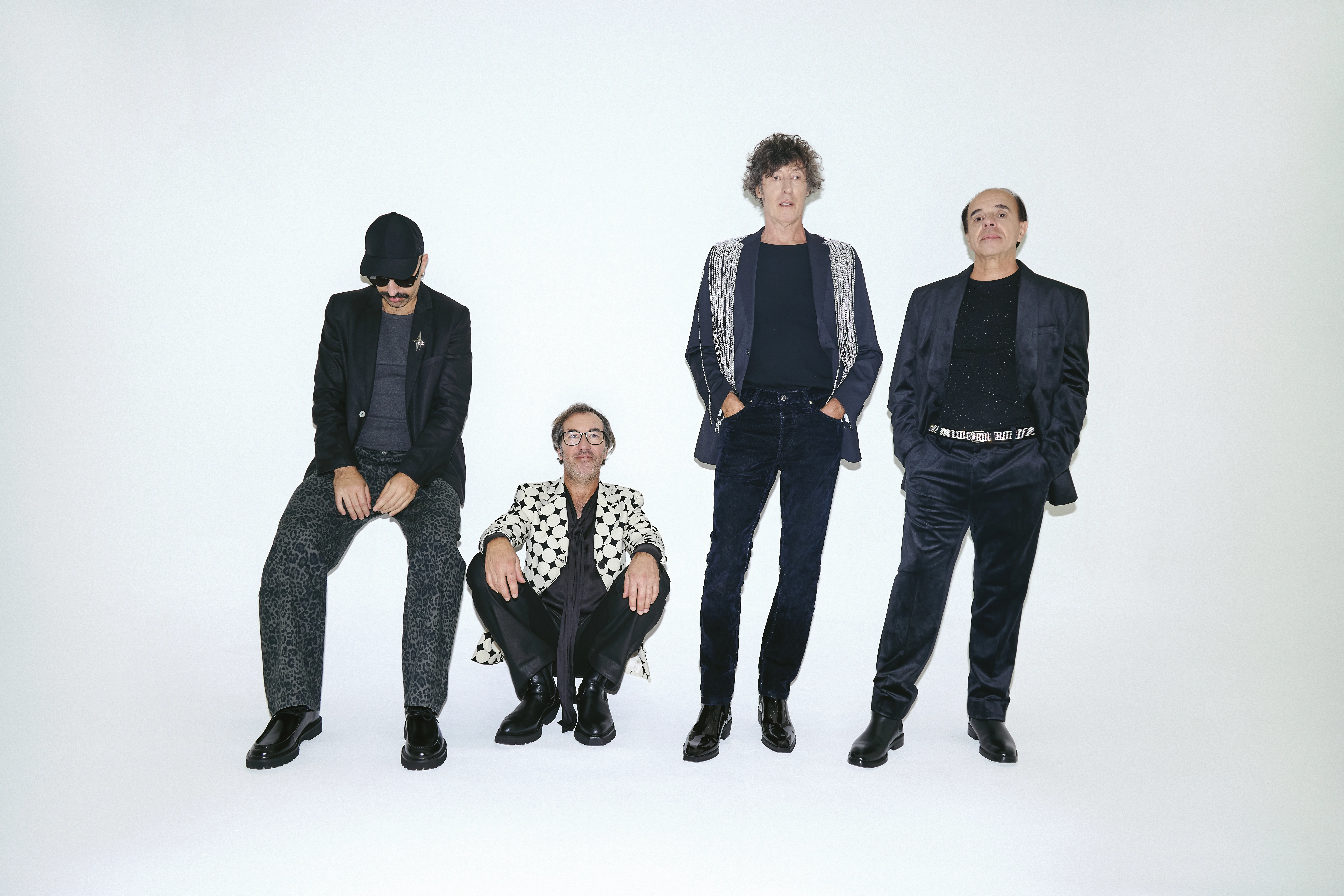 El Cuarteto de Nos golpea con espectacular álbum en la previa de su visita más importante a Chile