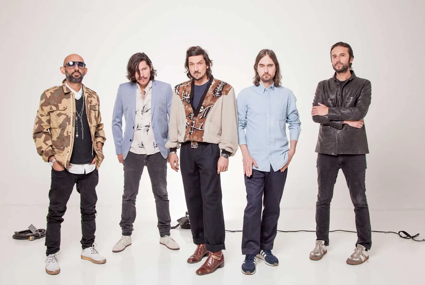 Tras largos años Zoé golpea con nuevo sencillo y un sonido más rockero que nunca