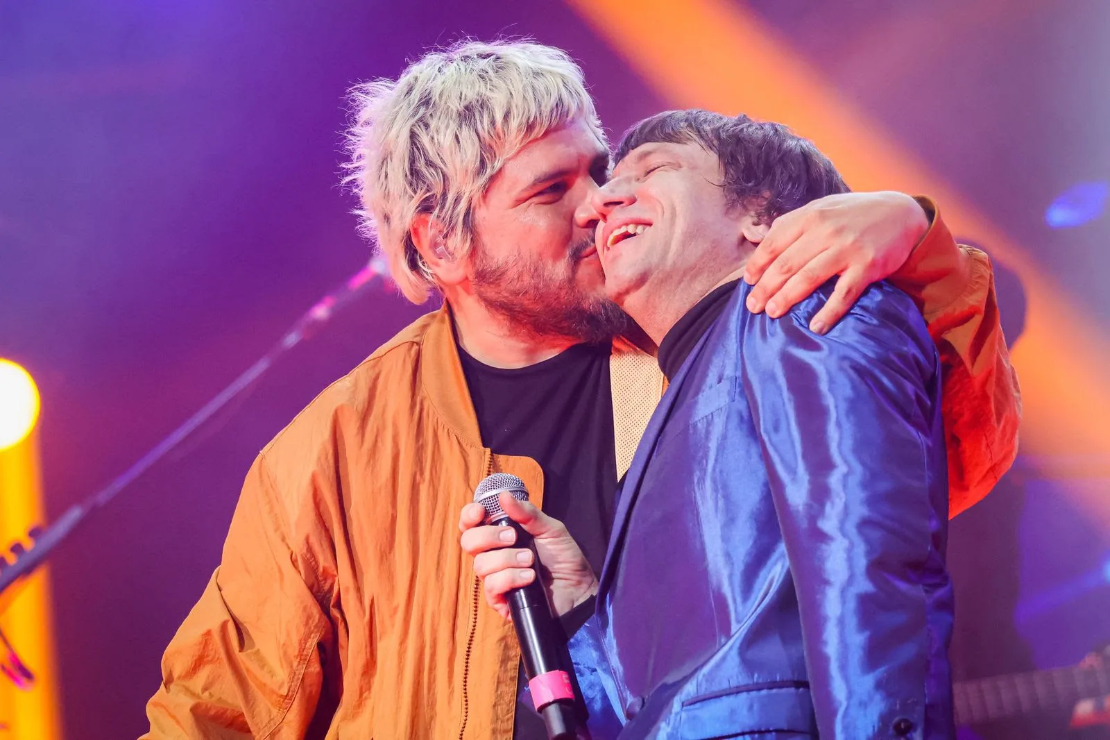 La magia de Turf y Santiago Motorizado se juntan en "Casanova"